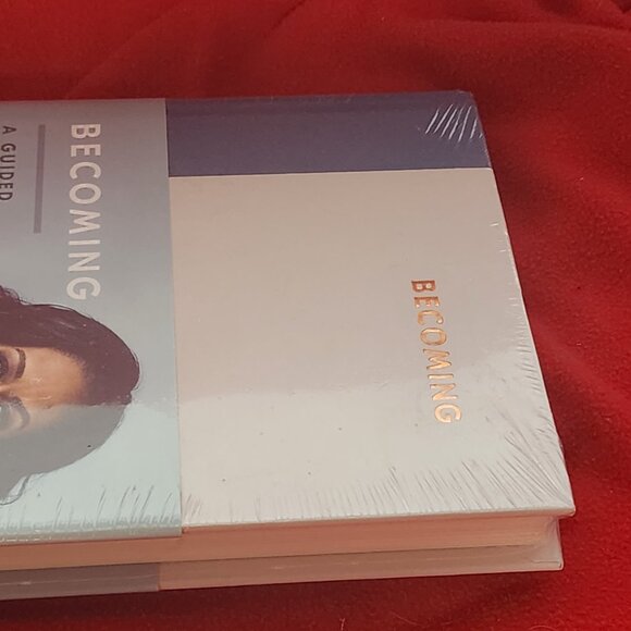 Becoming A Guided Journal for Discovering Your Voice by Michelle Obama - Picture 15 of 16